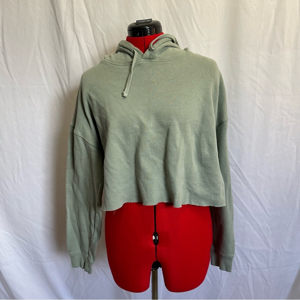 Casual Sage Green Cropped Hoodie